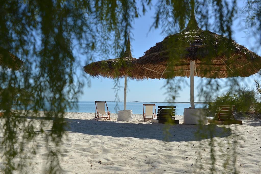 Hotel Salary Bay Tsifota Exterior foto