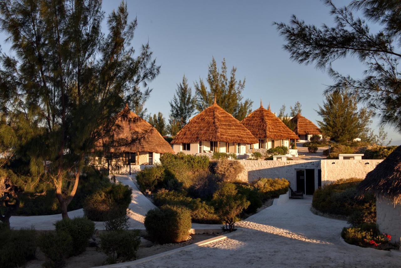 Hotel Salary Bay Tsifota Exterior foto
